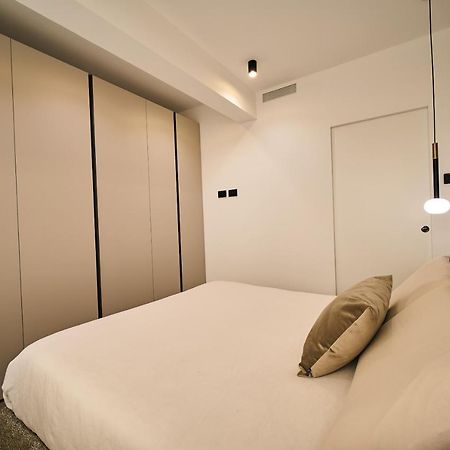 Luxury & Central Apartment ミラノ エクステリア 写真