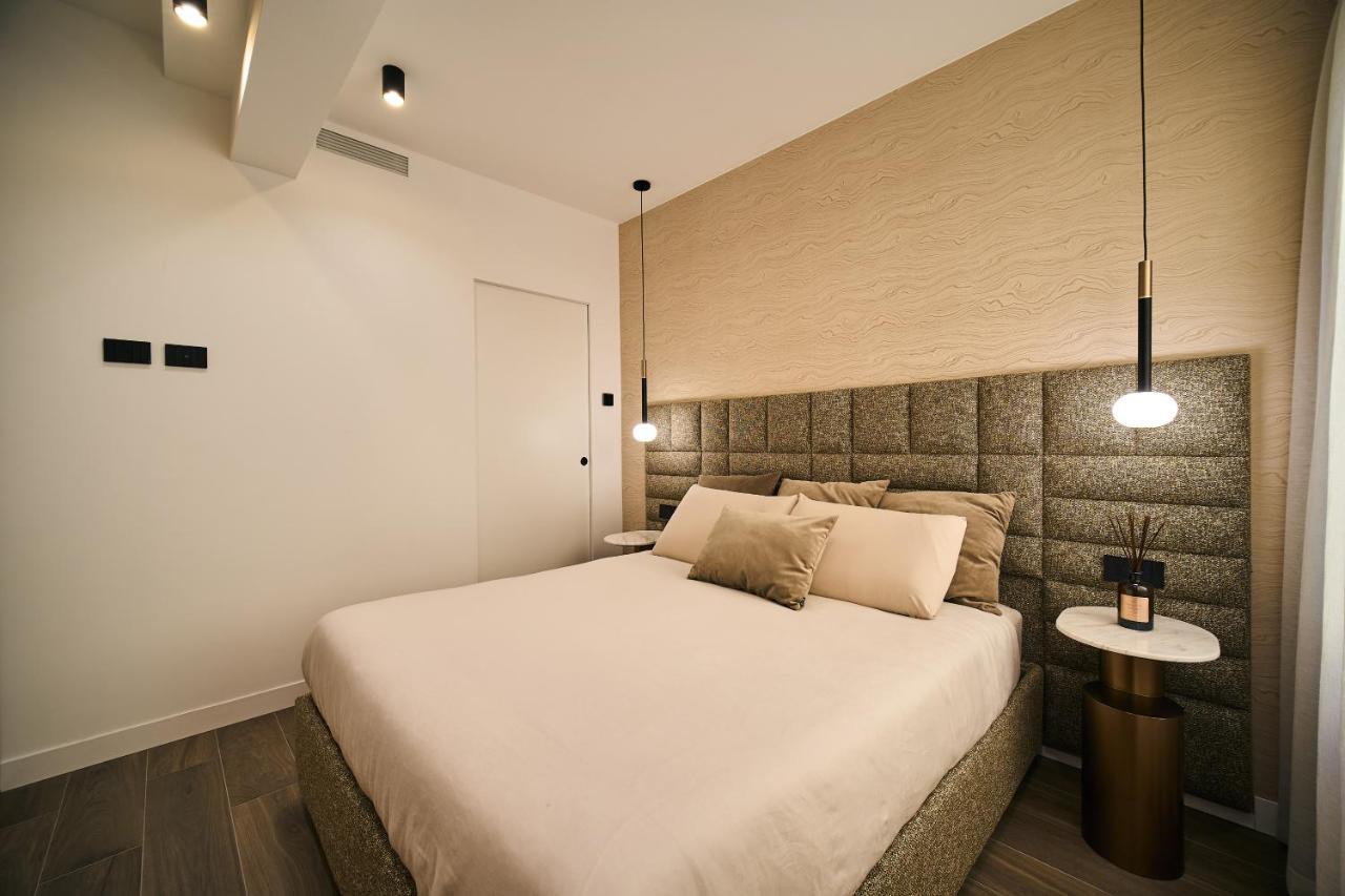 Luxury & Central Apartment ミラノ エクステリア 写真