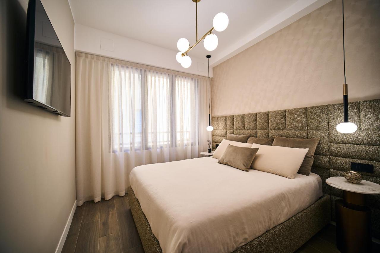 Luxury & Central Apartment ミラノ エクステリア 写真