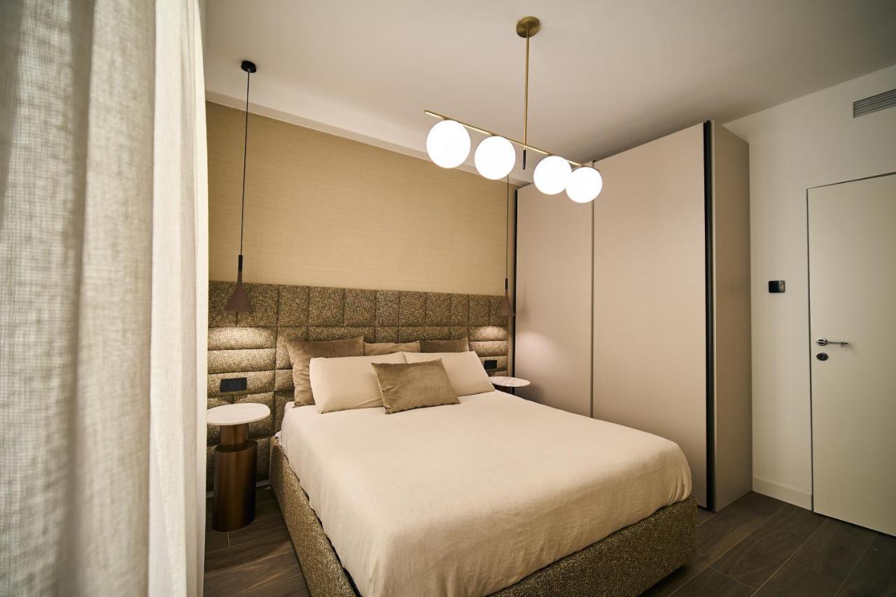 Luxury & Central Apartment ミラノ エクステリア 写真