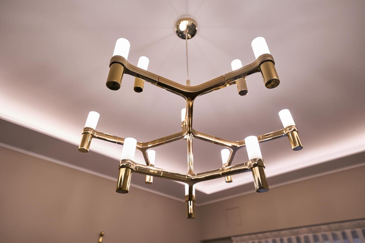 Luxury & Central Apartment ミラノ エクステリア 写真